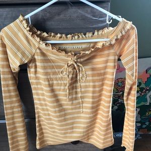 Aeropostale off-shoulder long sleeve top